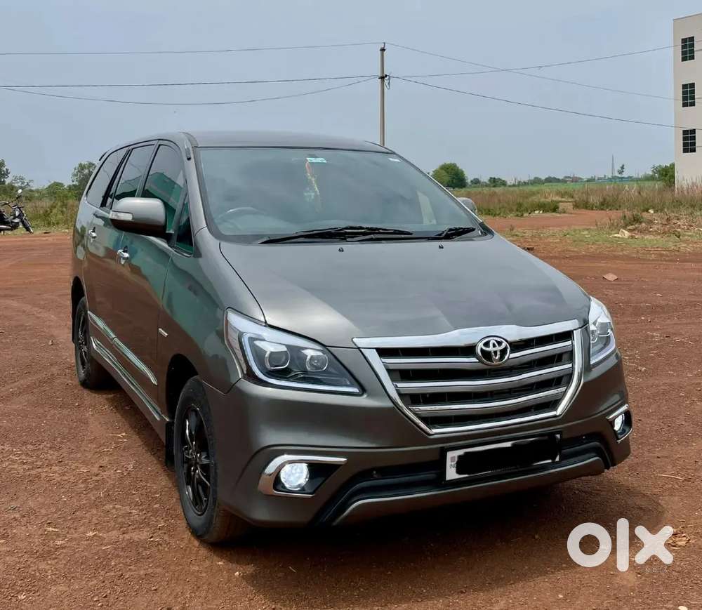 Toyota Innova 2011 Diesel 199000 Km Driven