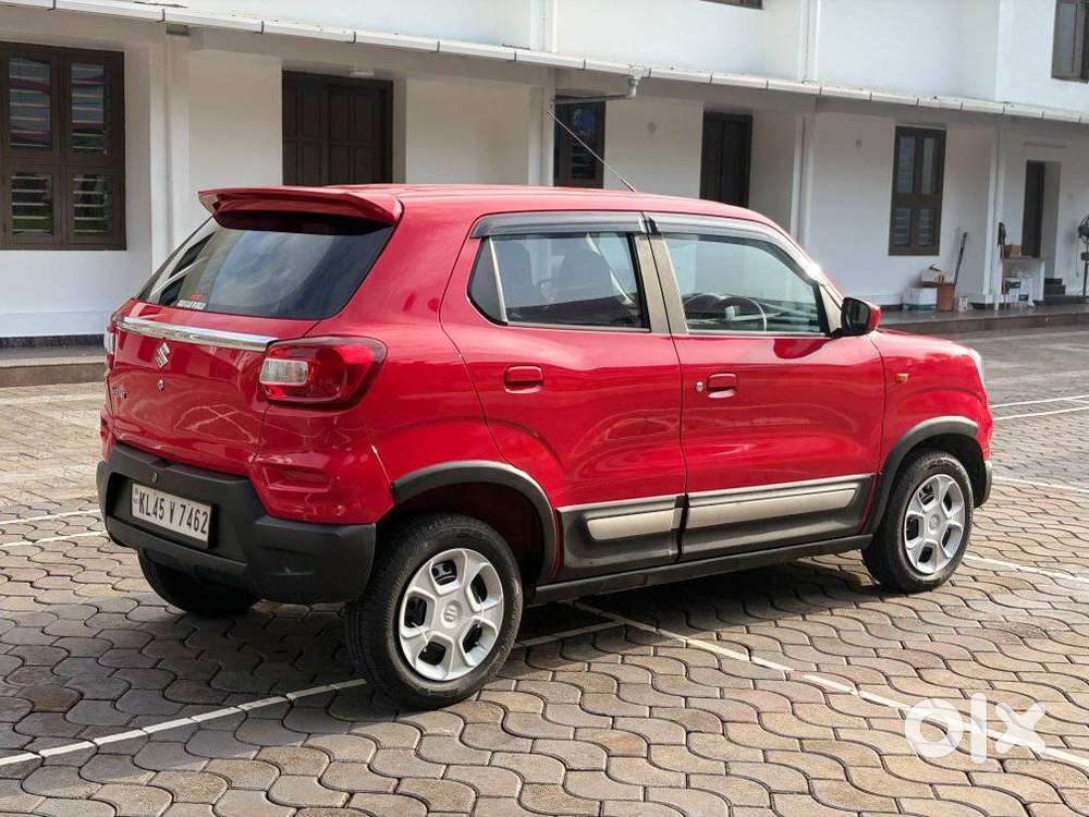 Maruti Suzuki S-presso Vxi Plus Amt, 2022, Petrol