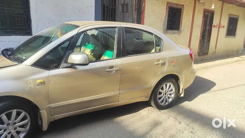 Urgent Sell. Maruti Suzuki Sx4 Zxi 2010