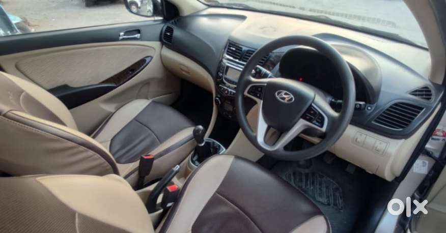 Hyundai Verna Vtvt 1.6 Sx, 2011, Petrol