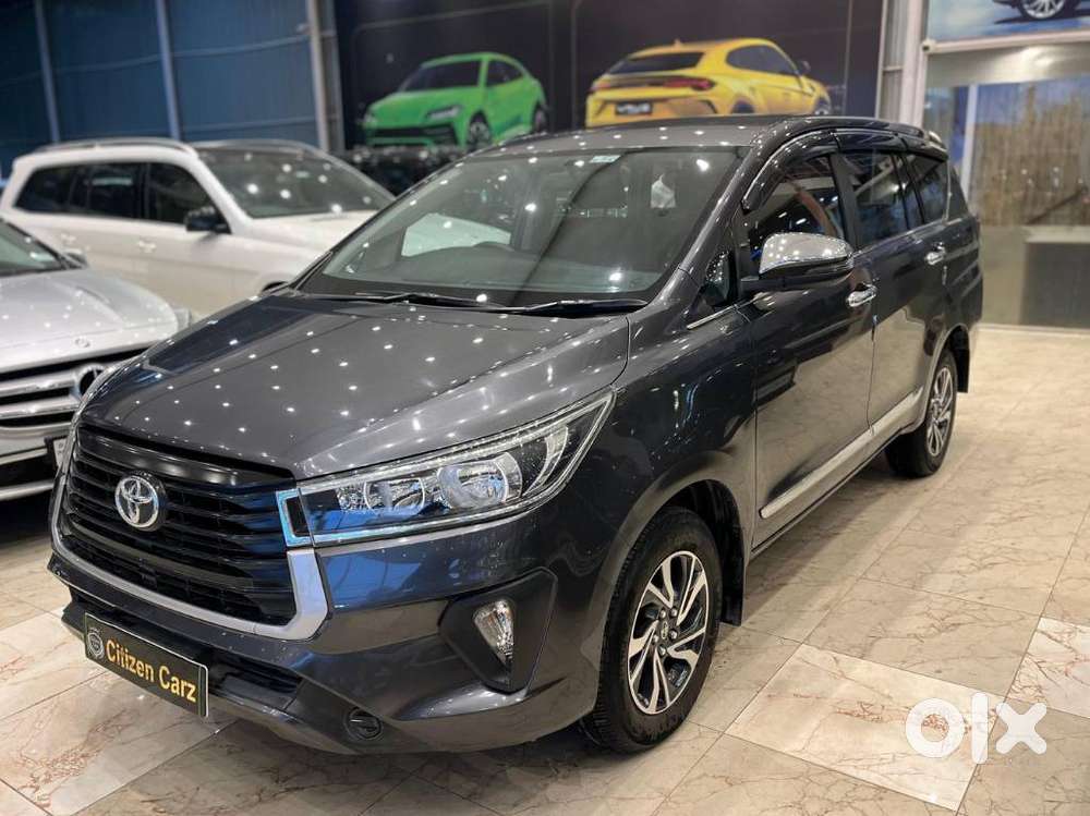 Toyota Innova Crysta 2.4 G Mt, 2022, Diesel