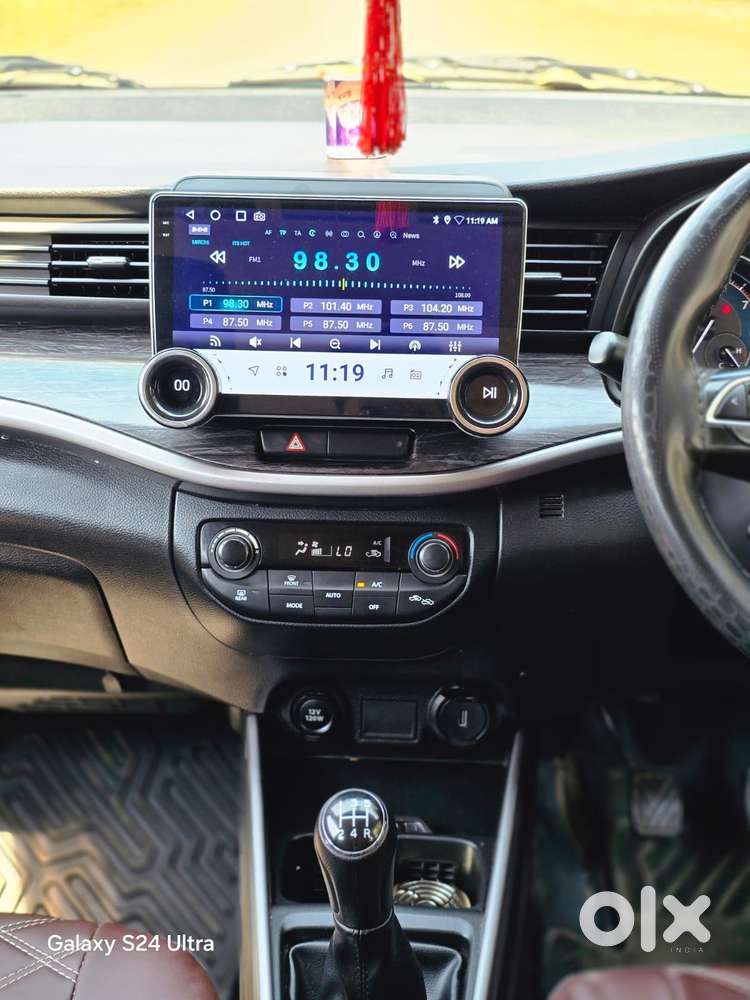 Maruti Suzuki Xl6 1.5 Zeta At, 2022, Petrol