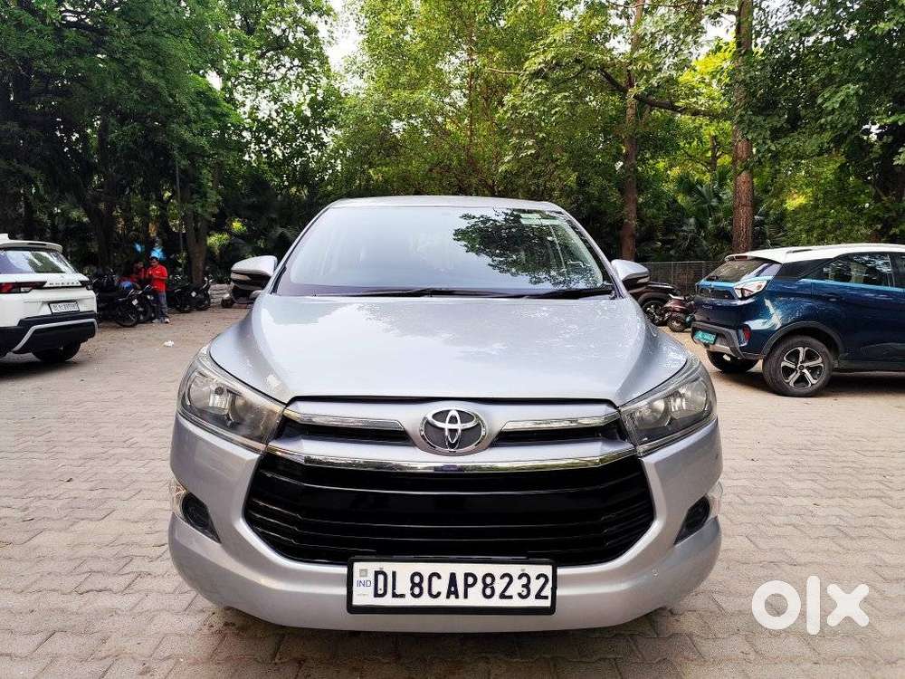 Toyota Innova Crysta 2.4 Gx Mt, 2017, Diesel