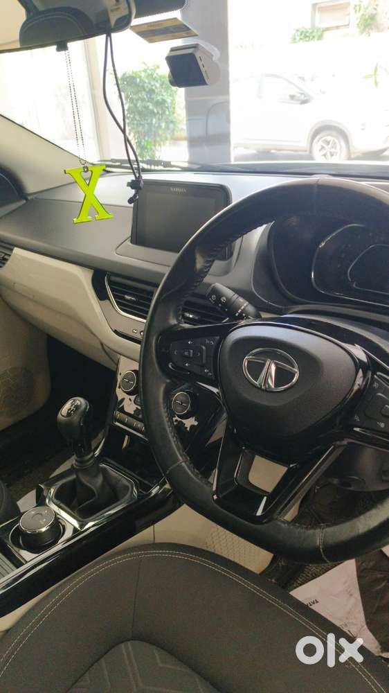 Tata Nexon, 2021, Petrol