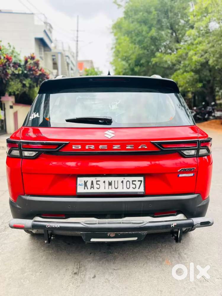 Maruti Suzuki Brezza 1.5 Zxi Plus Smart Hybrid Dual Tone, 2023, Petr..