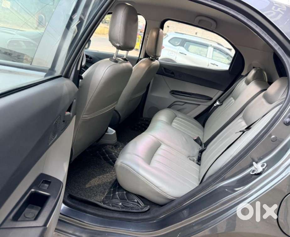 Tata Tiago 1.2 Revotron Xm, 2024, Petrol