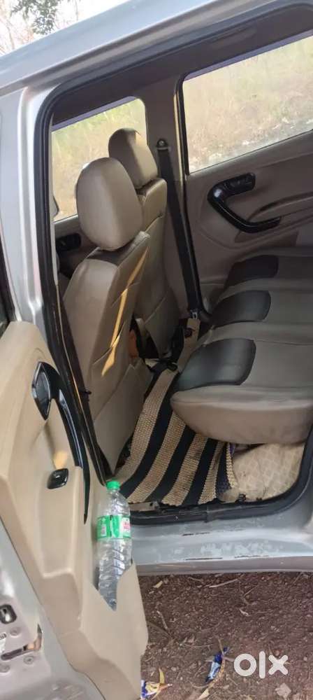 Mahindra Tuv 300 2016 Diesel 115000 Km Driven
