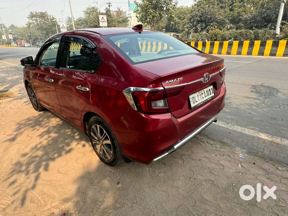 Honda Amaze Vx Cvt Automatic (top Model)  Oct 2021  Cherry Red