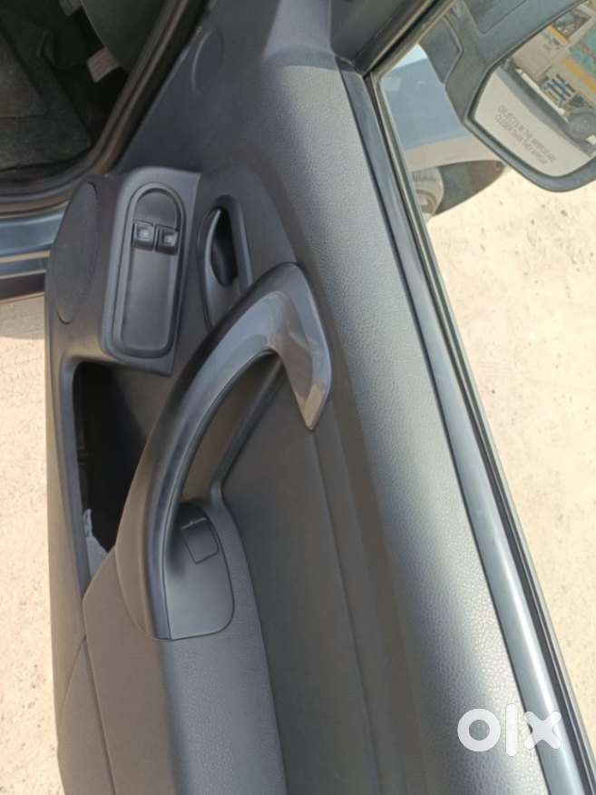 Renault Duster Rxe, 2015, Petrol