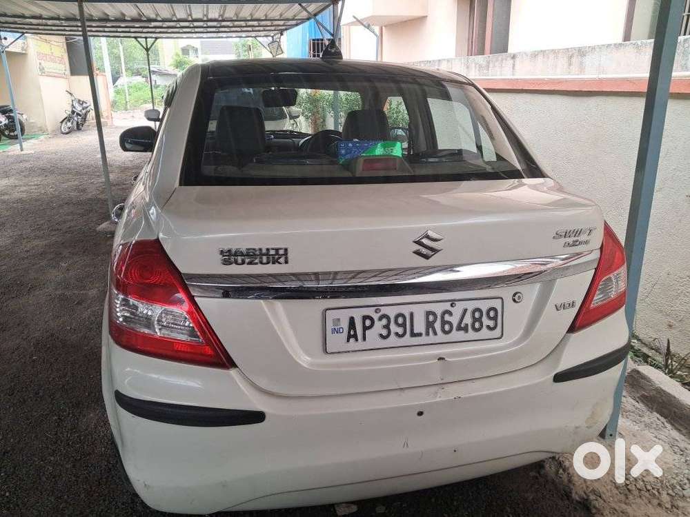 Maruti Suzuki Swift Dzire Ldi Optional, 2017, Diesel