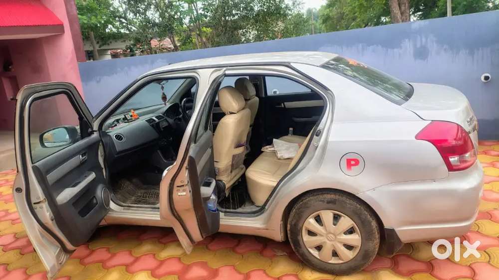 Maruti Suzuki Dzire 2010 Petrol 130000 Km Driven