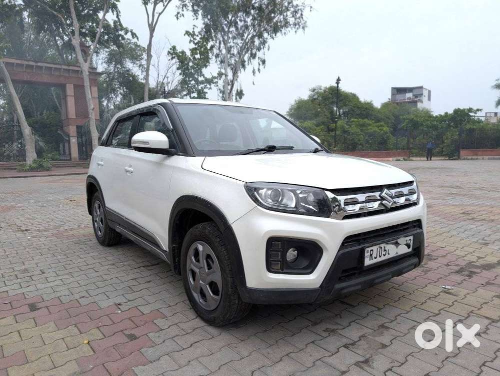 Maruti Suzuki Brezza 1.5 Lxi Smart Hybrid, 2020, Petrol