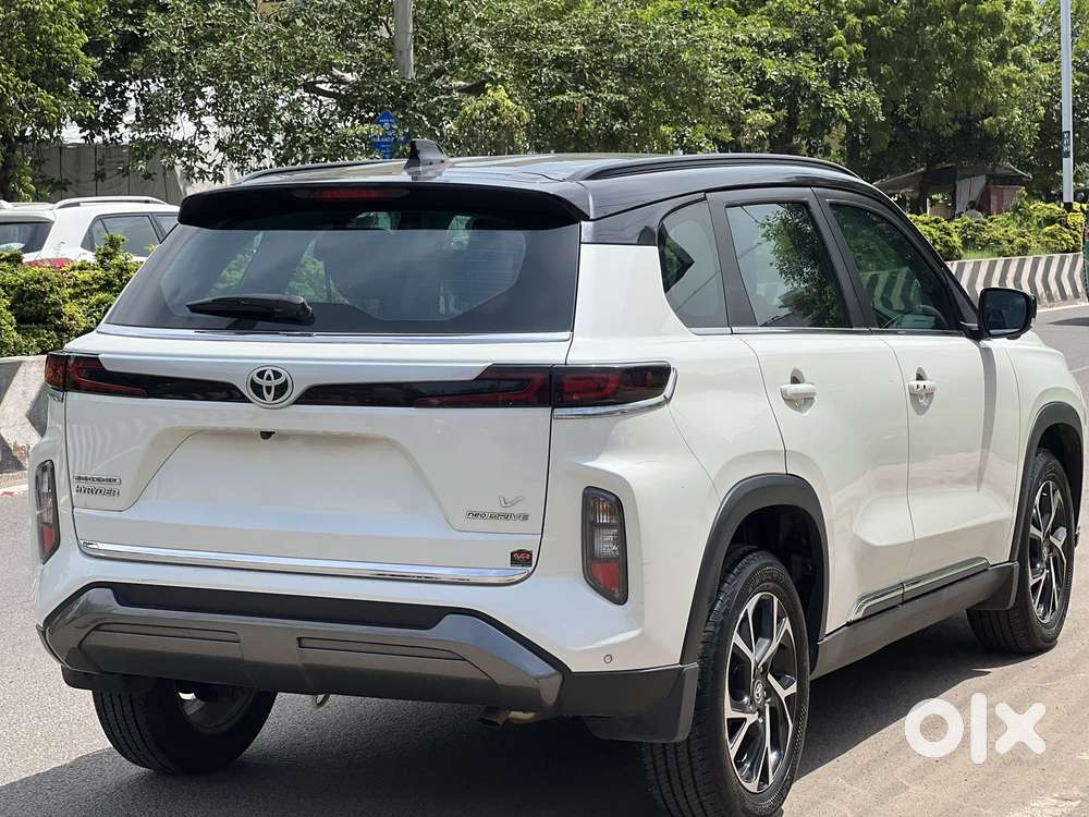 Toyota Urban Cruiser Hyryder 1.5 V Neo Drive At, 2022, Petrol