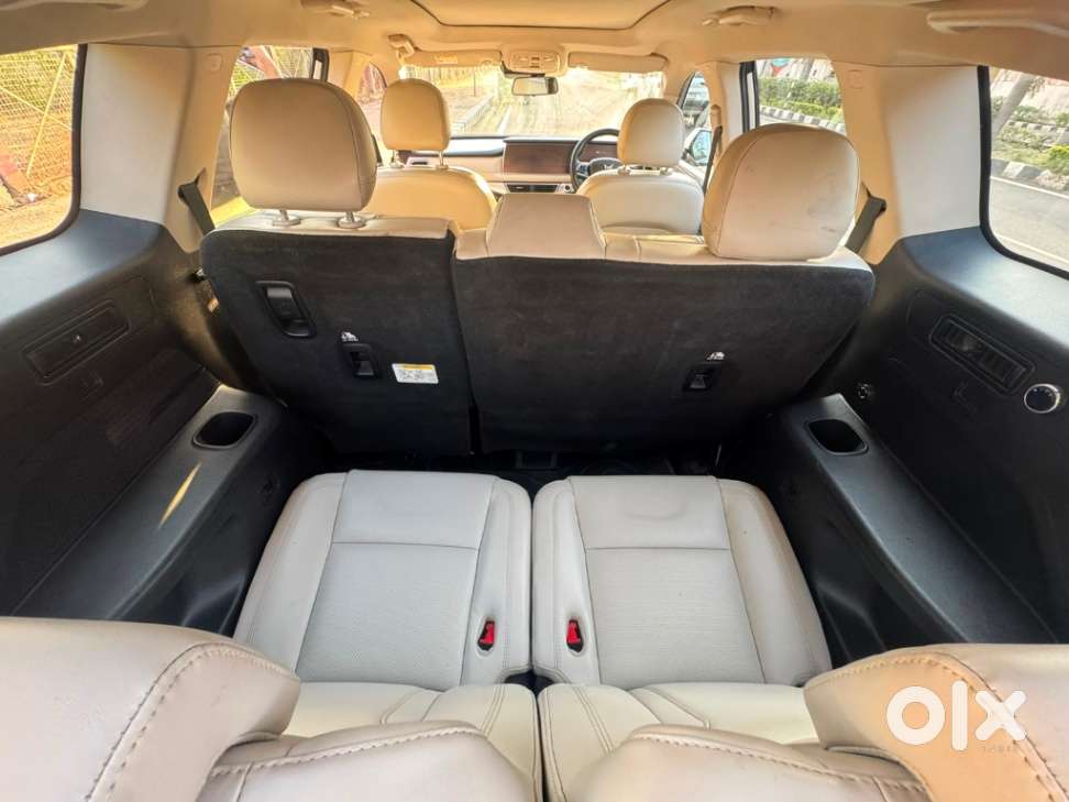 Mahindra Xuv700 2.2 Ax 7 Diesel At Luxury Pack Str, 2022, Diesel
