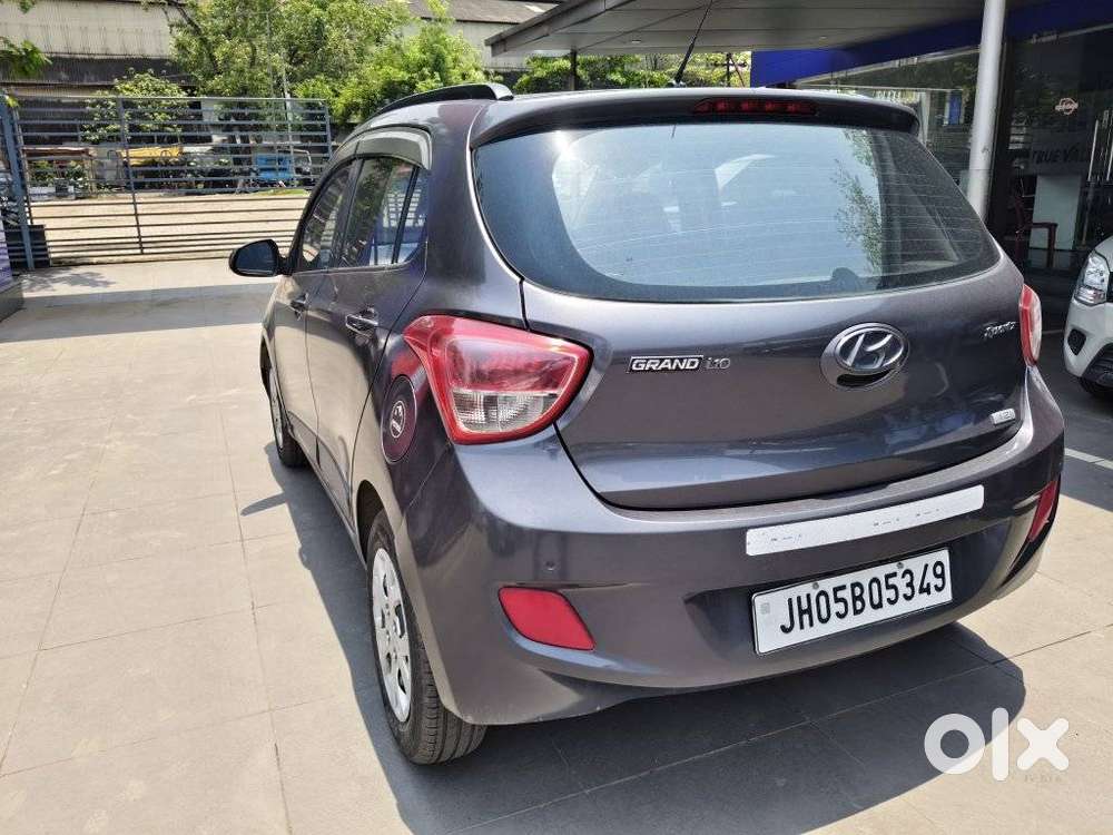 Hyundai Grand I10 1.2 Crdi Sportz, 2016, Petrol