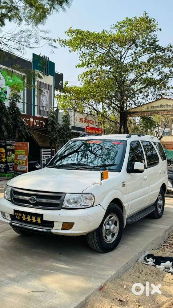 Tata Safari Dicor 2.2 Lx 4x2, 2013, Diesel