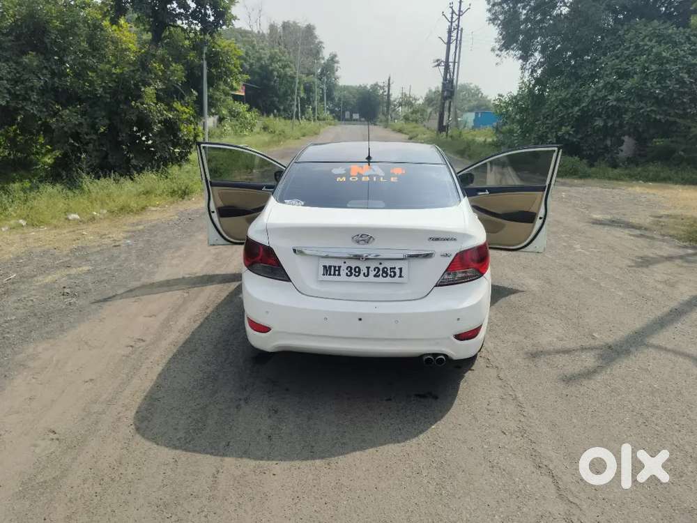 Hyundai Verna Diesel Manual 2012
