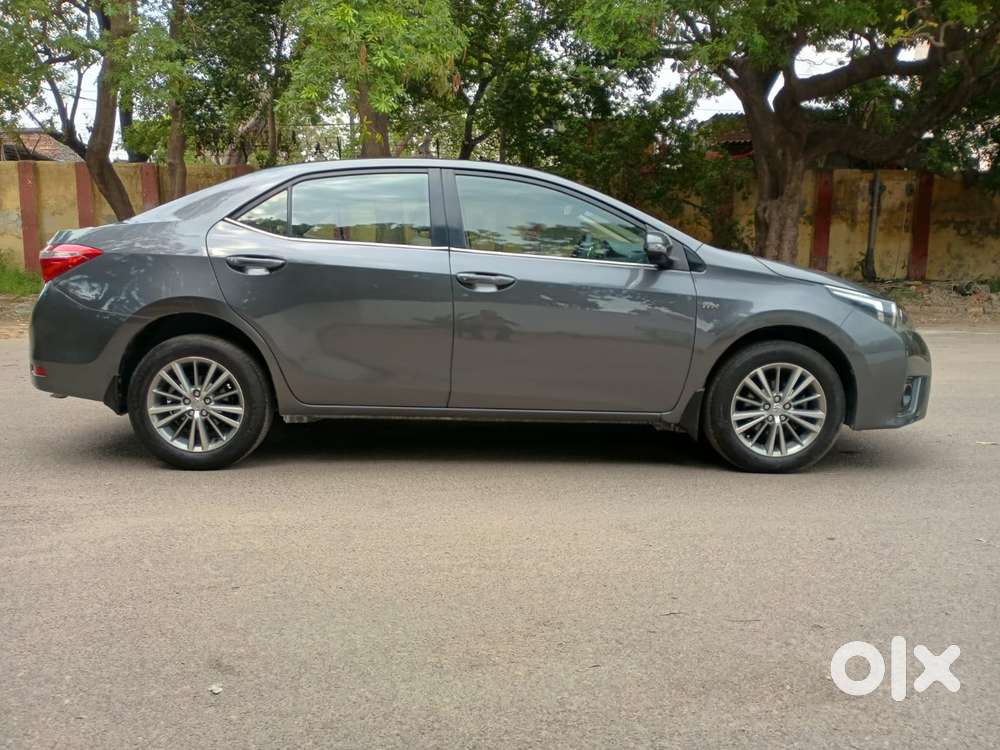 Toyota Corolla Altis Vl At, 2016, Petrol