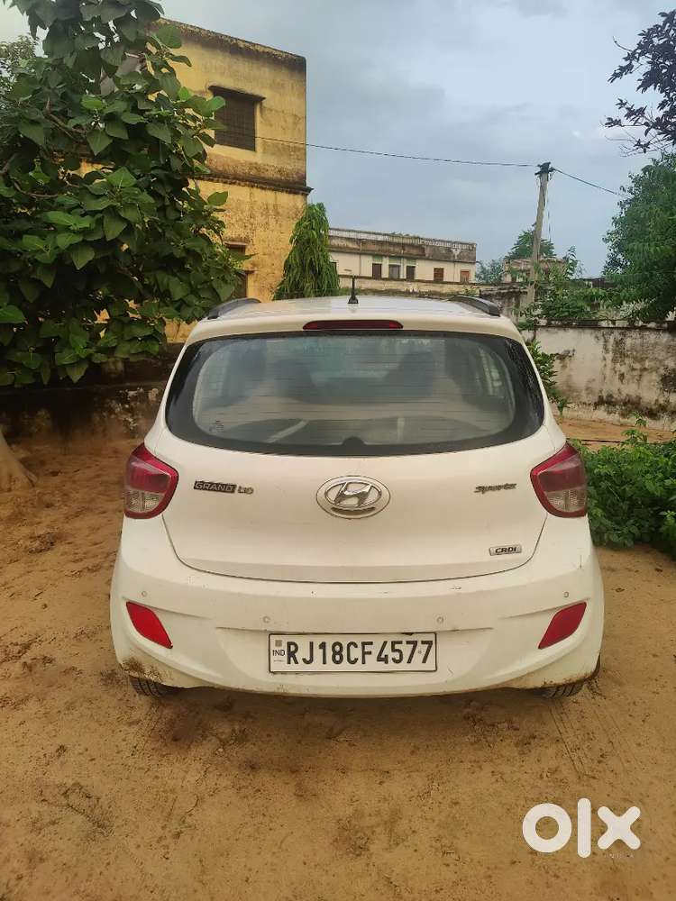 Hyundai Grand I10 Sportz 2015