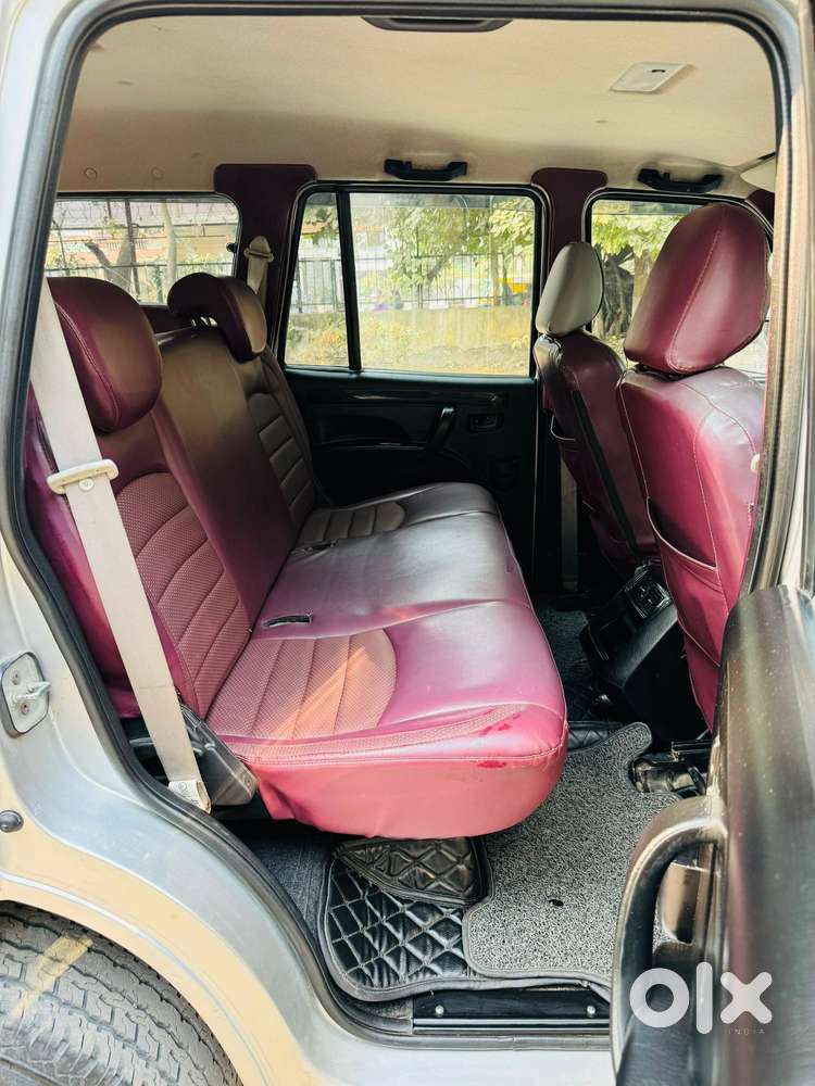 Mahindra Scorpio S4 7 Seater, 2017, Diesel