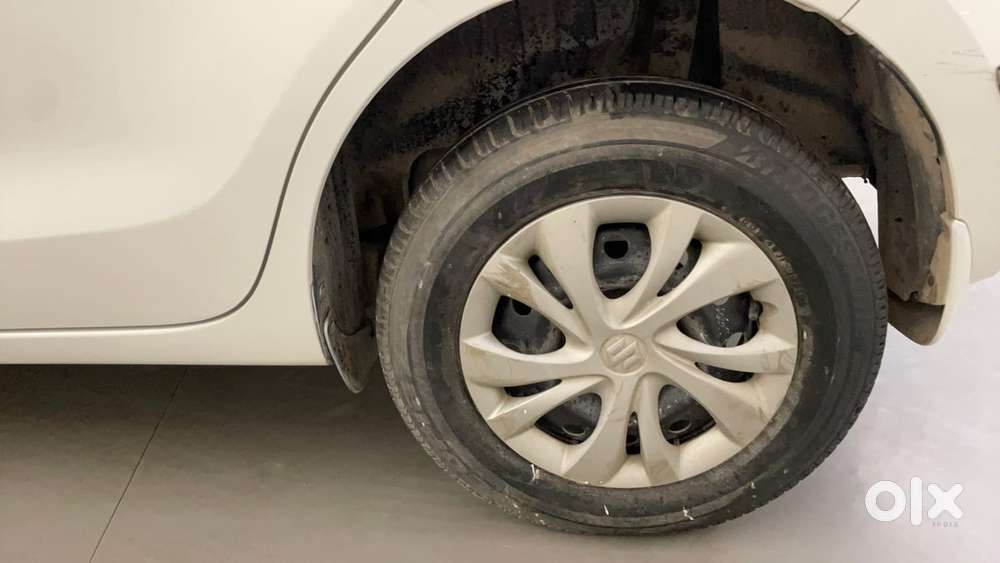 Maruti Suzuki Swift Amt Vvt Vxi, 2019, Petrol