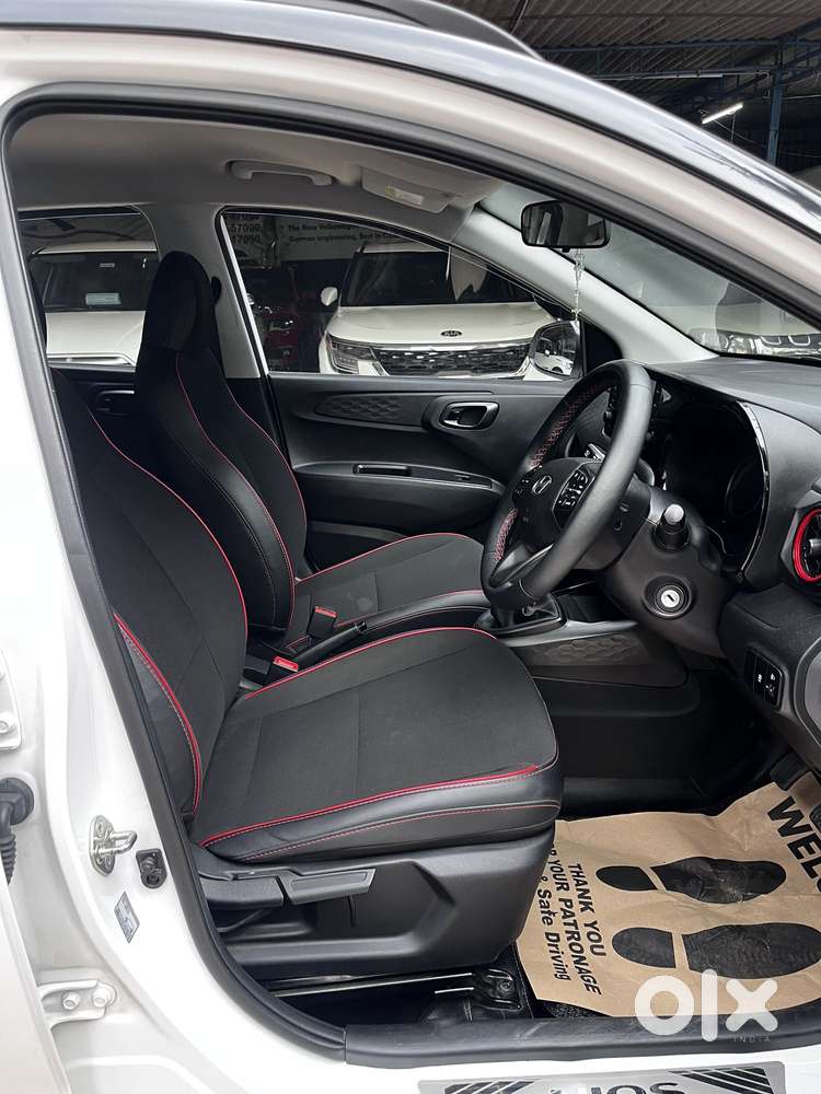 Hyundai Grand I10 Nios Sportz Mt Dual Tone, 2023, Petrol