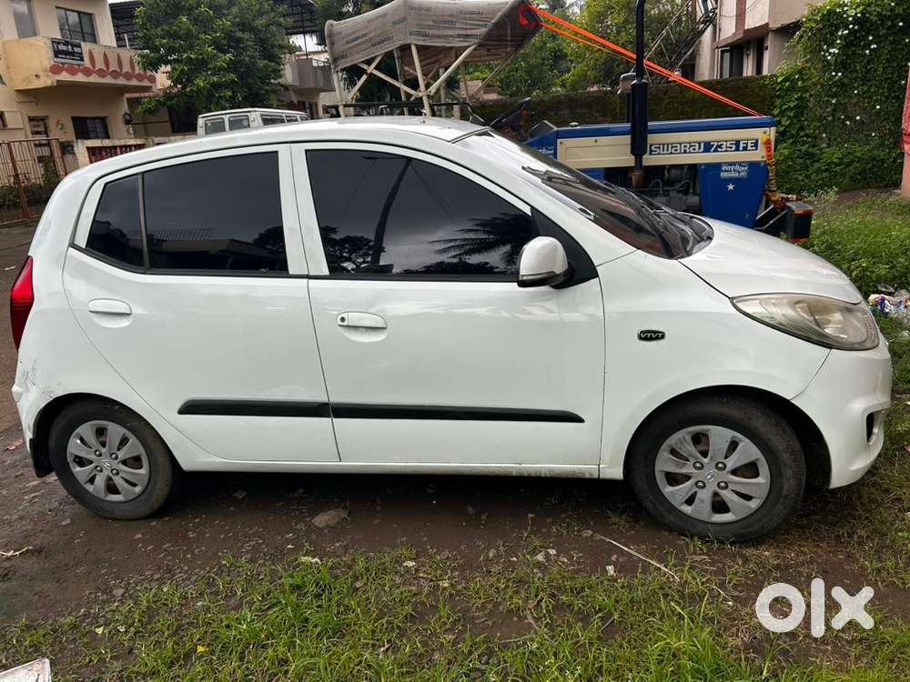 Hyundai I10 Sportz 2012