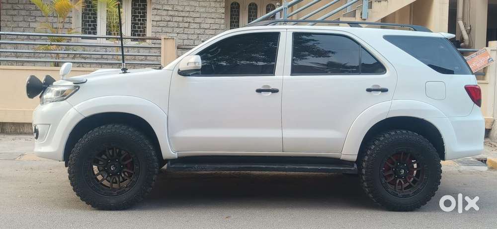 Toyota Fortuner 3.0 4x4 Manual, 2013, Diesel