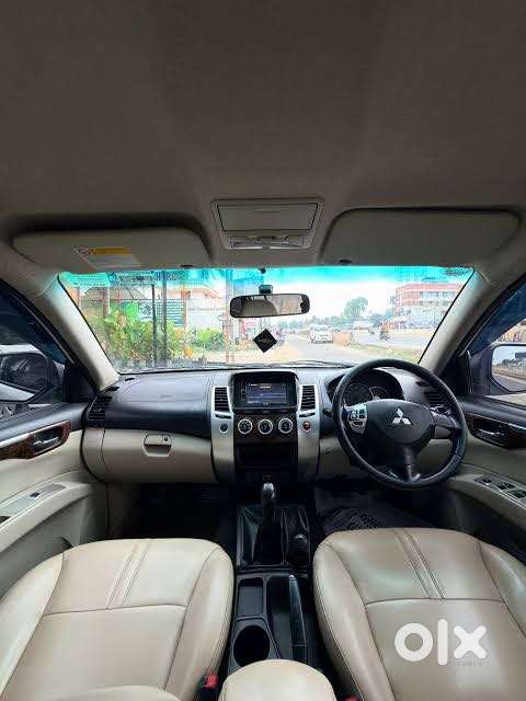 Mitsubishi Pajero Sport 2.5 Manual, 2014, Diesel