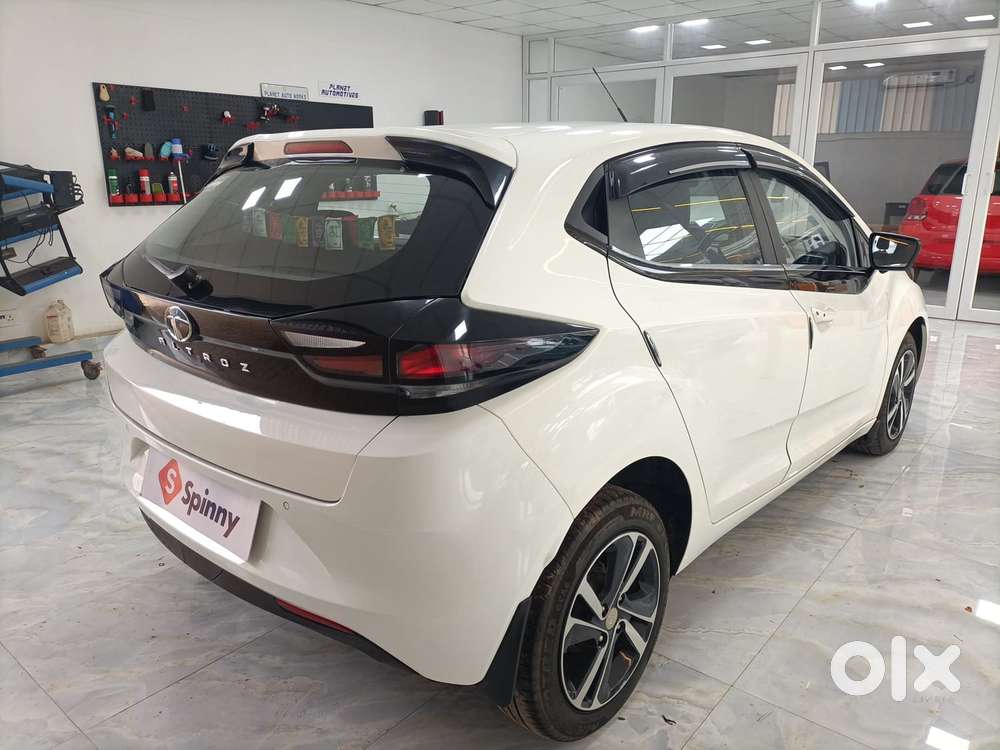 Tata Altroz Xz, 2023, Petrol