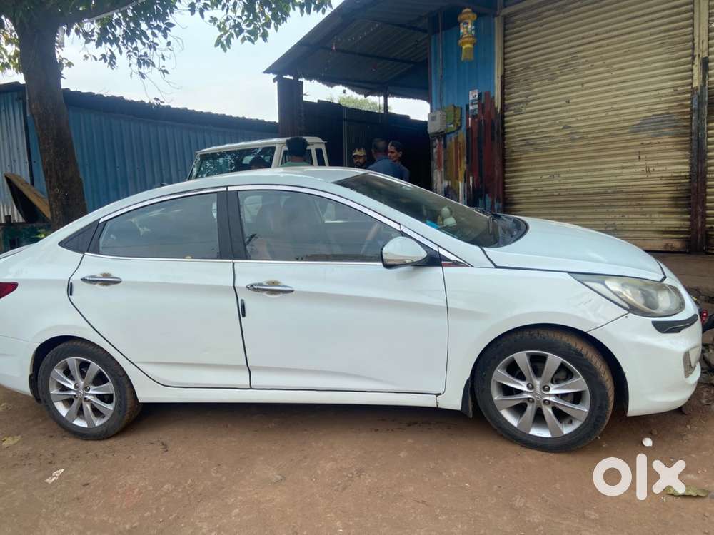 Hyundai Verna 2012 Petrol Well Maintained