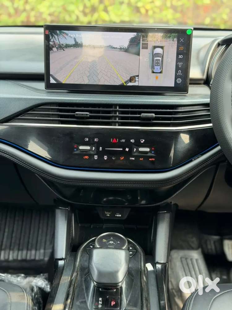 Tata Safari, 2023, Diesel