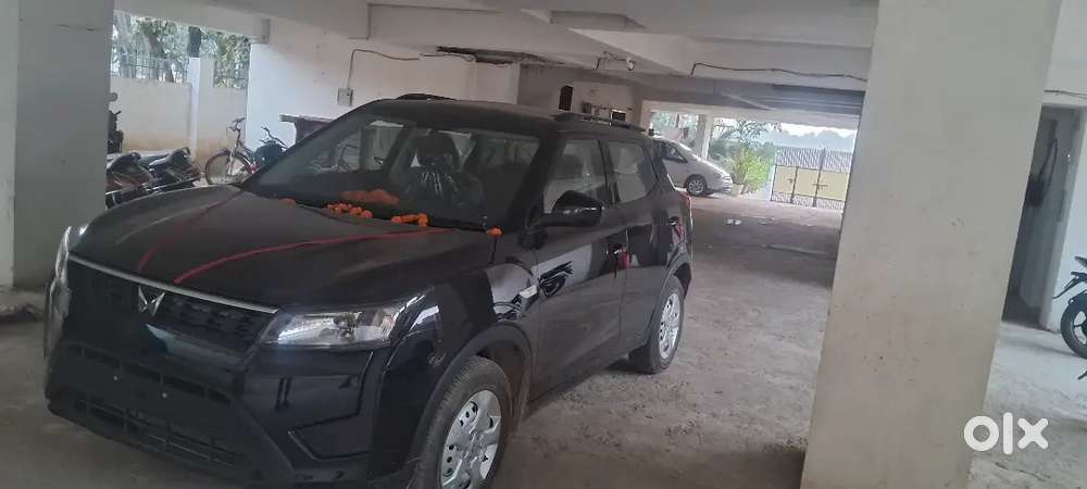 Mahindra Xuv300 2023 Petrol