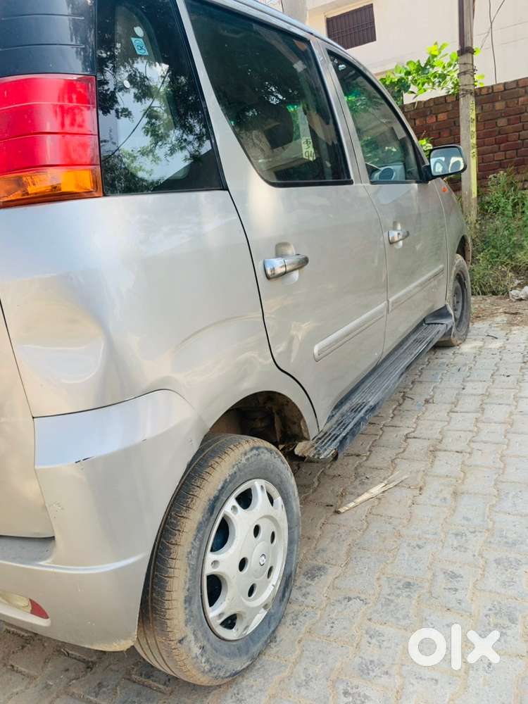 Mahindra Quanto