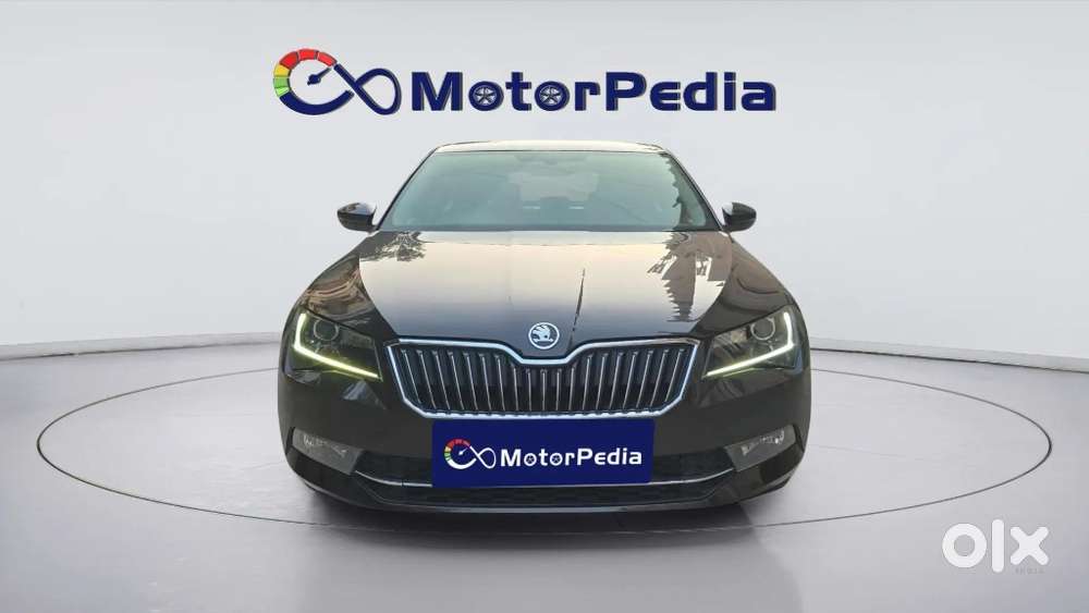 Skoda Superb Style 1.8 Tsi At, 2018, Petrol