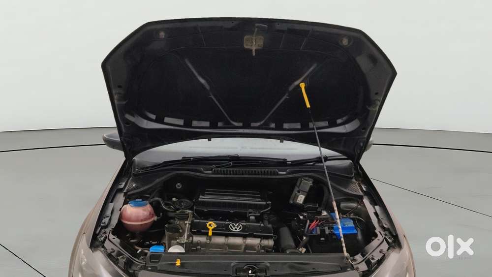 Volkswagen Vento 2013-2015 1.6 Highline, 2016, Petrol