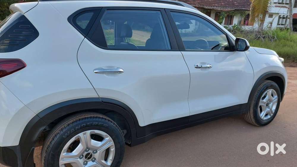 Kia Sonet Petrol 2024