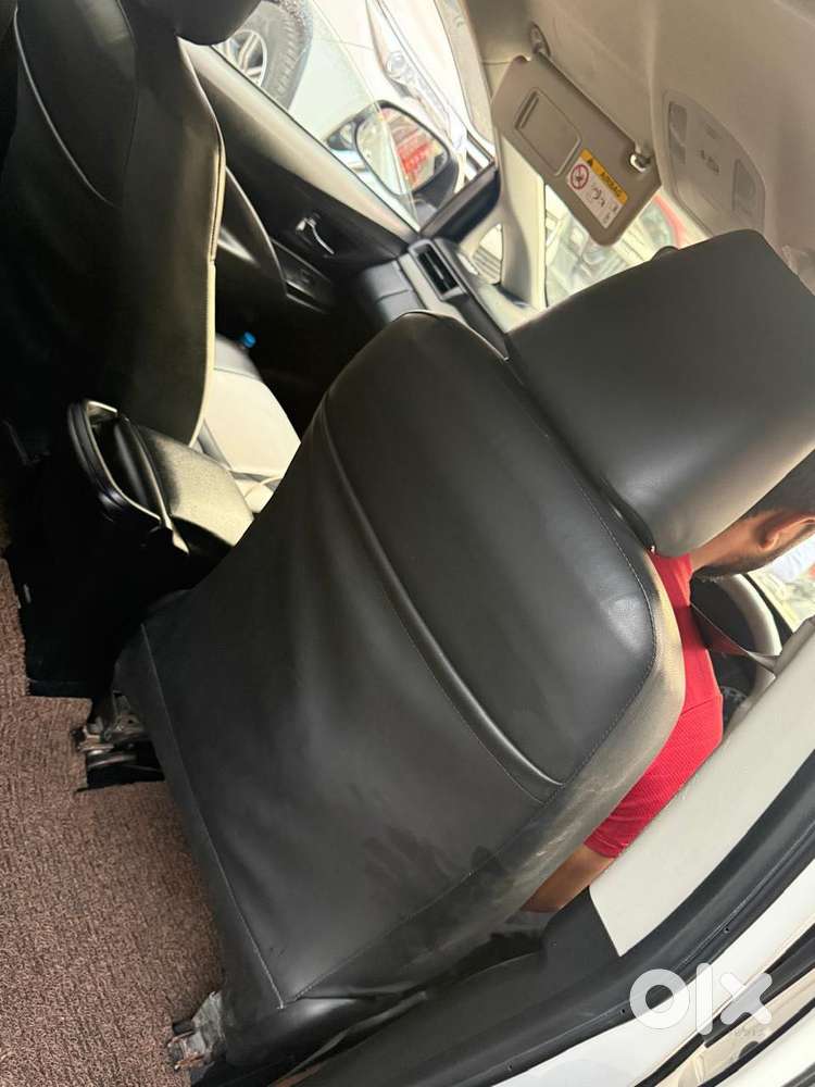 Toyota Innova Crysta 2.4 G Mt 7 Str, 2021, Diesel