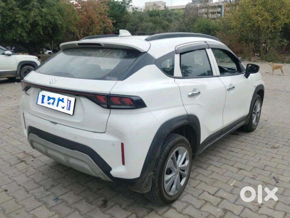 Maruti Suzuki Fronx 2025 Cng & Hybrids Well Maintained