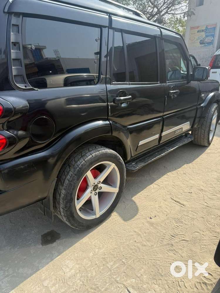 Mahindra Scorpio Classic 2021 Diesel Well Maintained