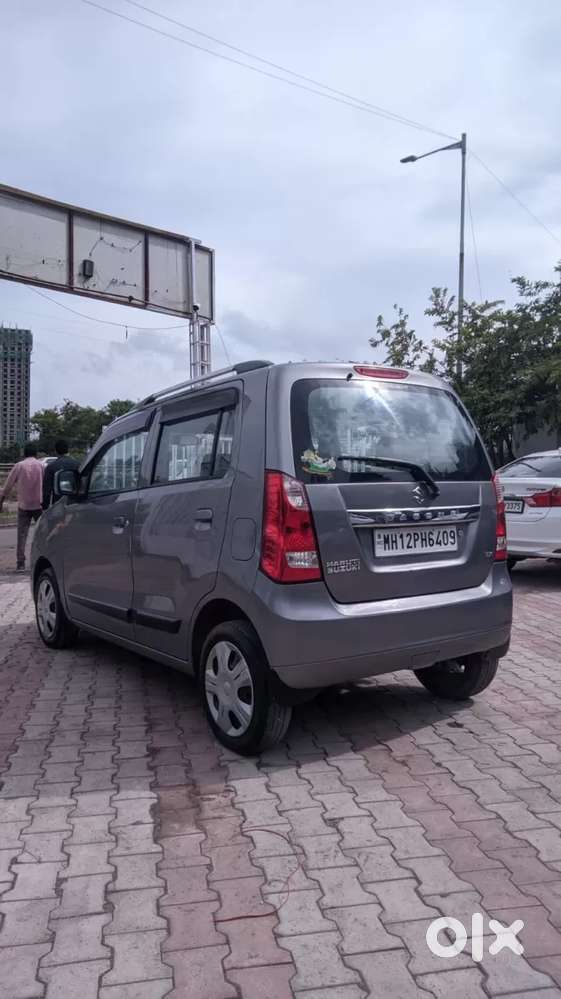 Maruti Suzuki Wagon R 1.0 Vxi Amt, 2017, Petrol