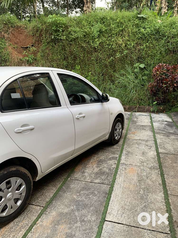 Nissan Micra Active Xv, 2016, Petrol