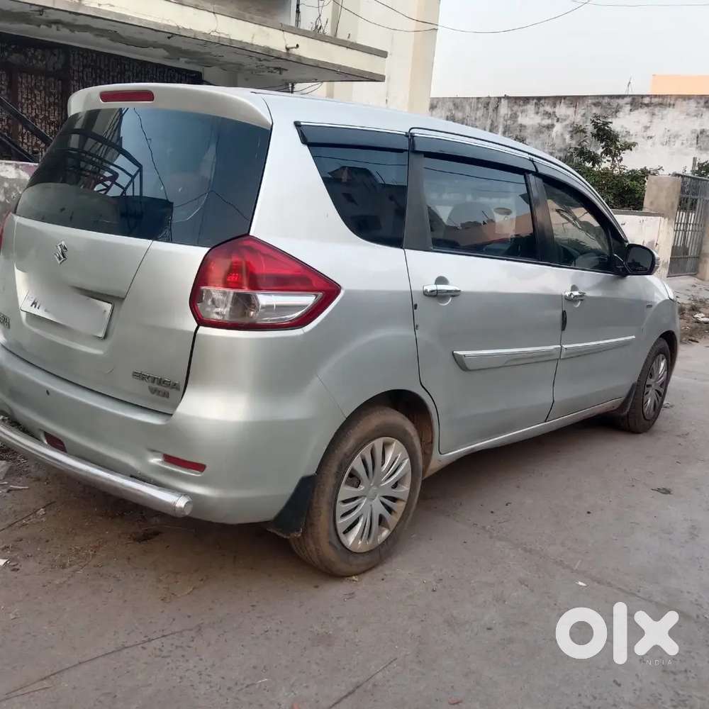 Maruti Suzuki Ertiga 2012 Diesel Well Maintained