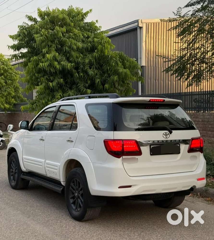 Toyota Fortuner 3.0 4x2 Mt, 2015, Diesel