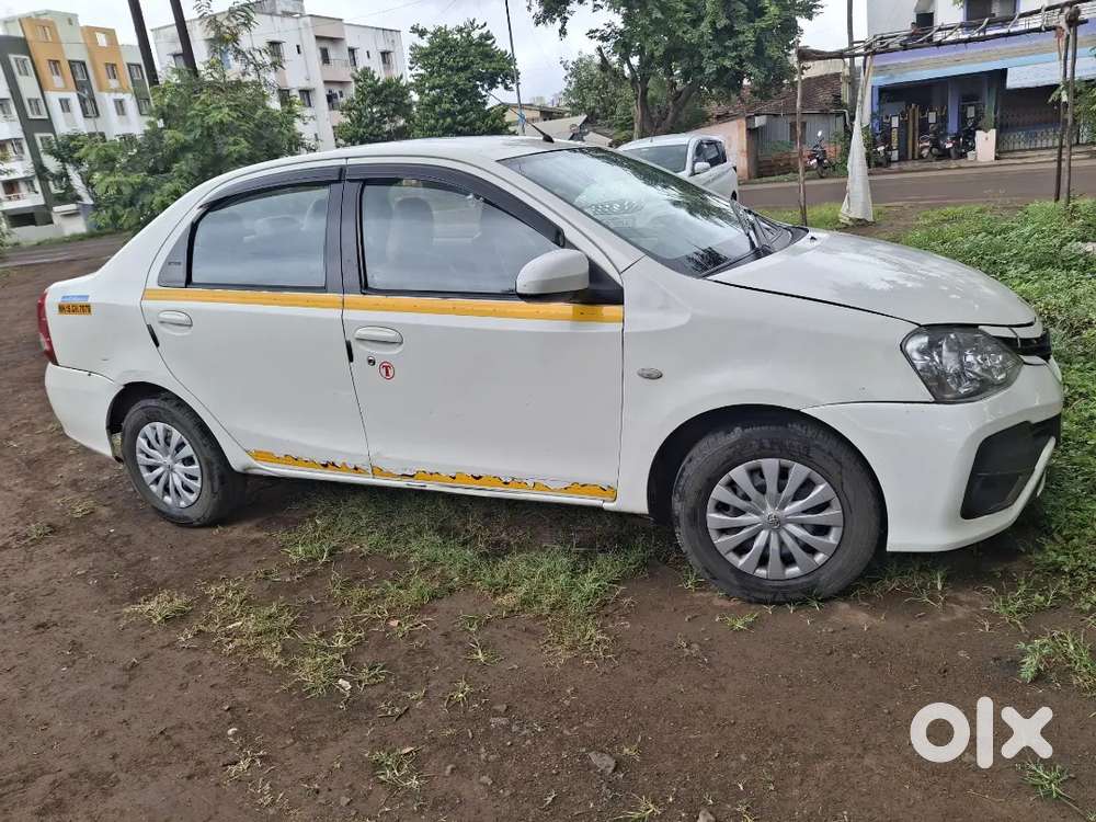 Toyota Etios Cross 2019