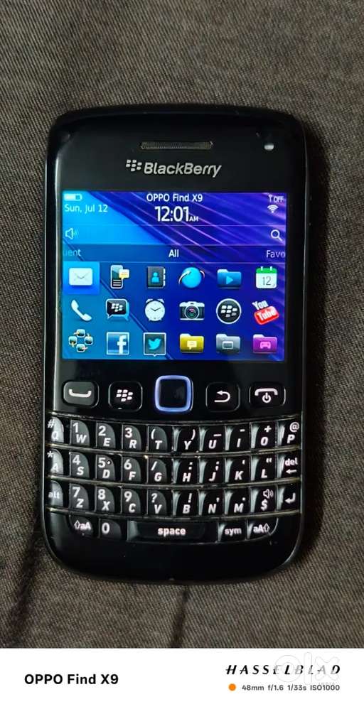 Blackberry phone model number 9790