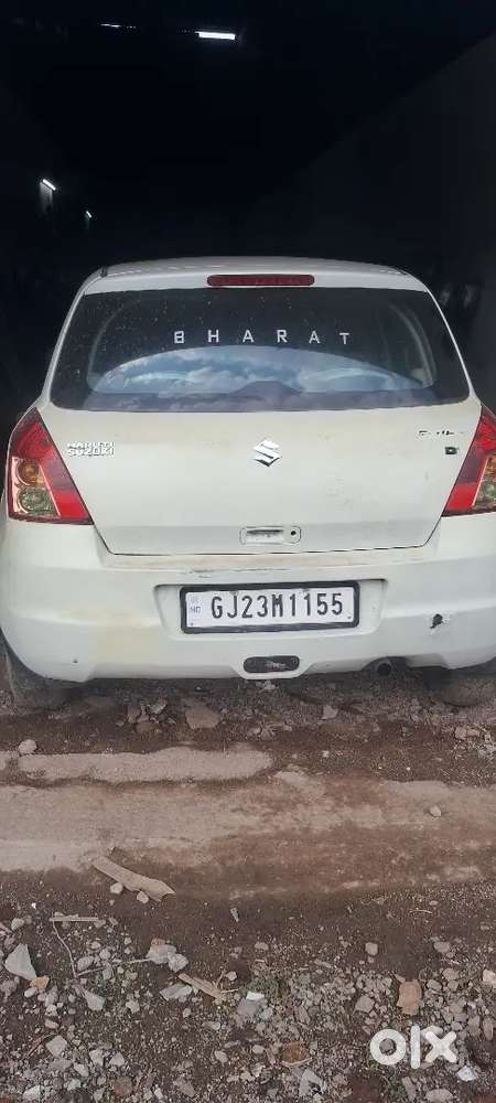 Maruti Suzuki Swift 2010 Diesel 135000 Km Driven