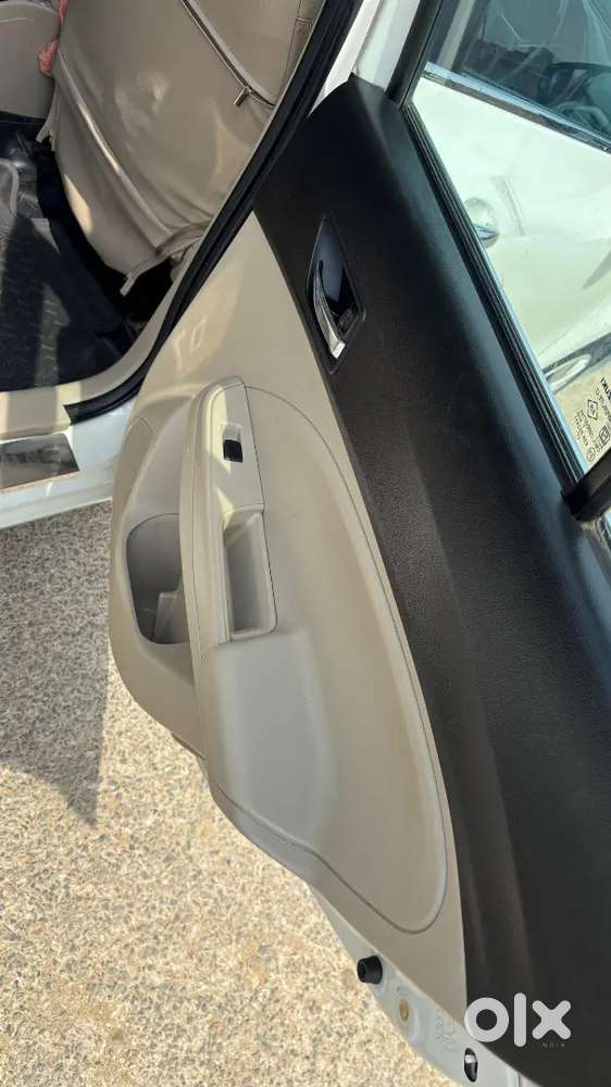 Maruti Suzuki Swift Dzire 2023 Petrol 57000 Km Driven