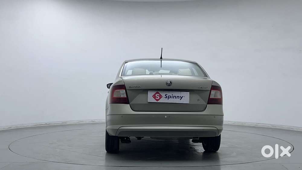 Skoda Rapid 1.6 Mpi At Ambition, 2017, Petrol