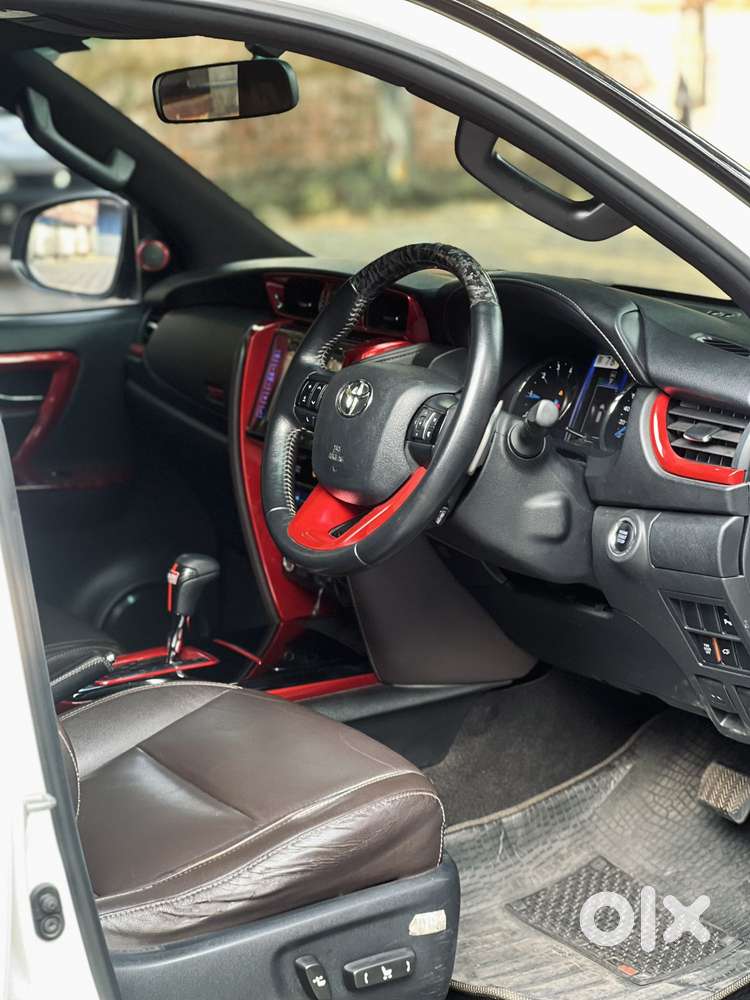 Toyota Fortuner 2.8 4wd At, 2017, Diesel